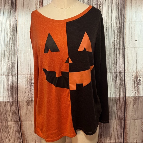 CELEBRATE HALLOWEEN | WOMENS COLORBLOCK LONG SLEEVE SCOOP NEVK PUMPKIN SHIRT - Picture 1 of 6